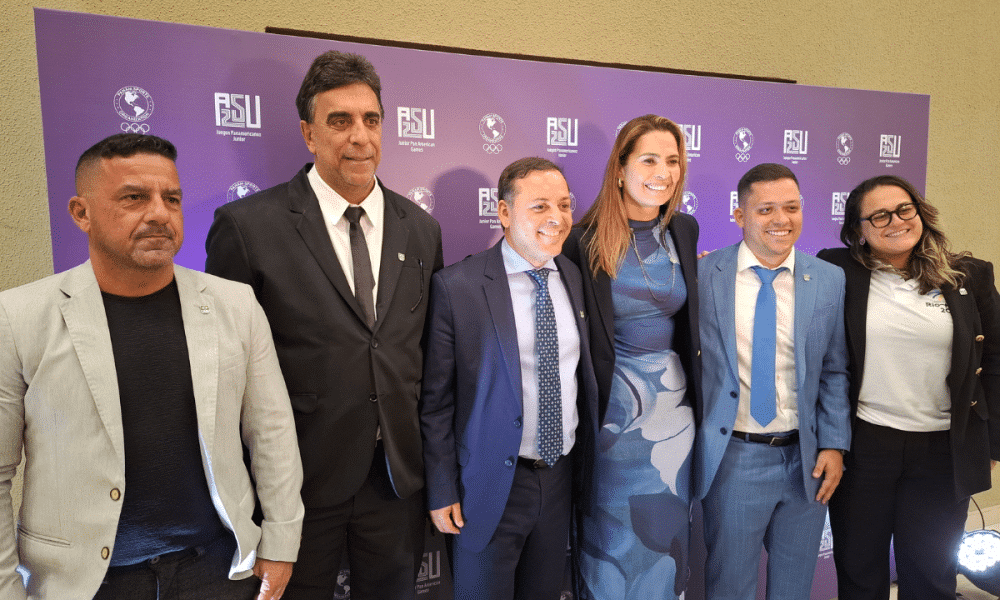 Comitiva de Niterói na Assembleia Geral da Panam Sports. Time apresentou candidatura dos Jogos Pan-Americanos 2031