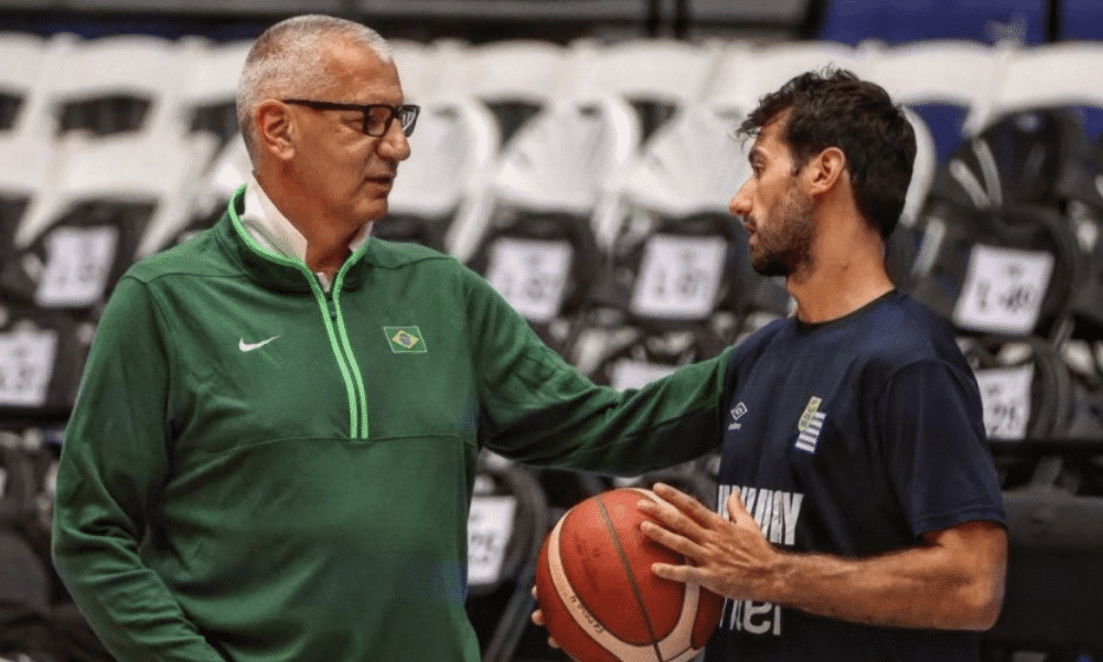 Petrovic, técnico da seleção brasileira de basquete masculino