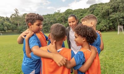 Como esportes coletivos ajudam a desenvolver liderança
