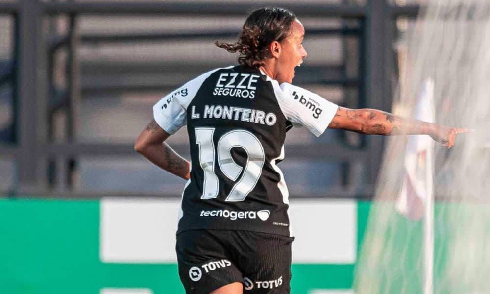 Letícia Monteiro marcou o primeiro gol do Corinthians na vitória de virada por 3 a 2 pelo Paulista contra o Bragantino