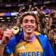 Duplantis comemora seu terceiro título mundial com a quebra do recorde mundial pela 14ª vez