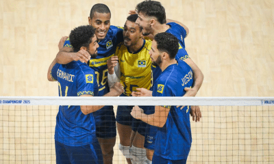 Brasil atropela República Tcheca e se garante nas oitavas do Mundial de vôlei masculino 2025