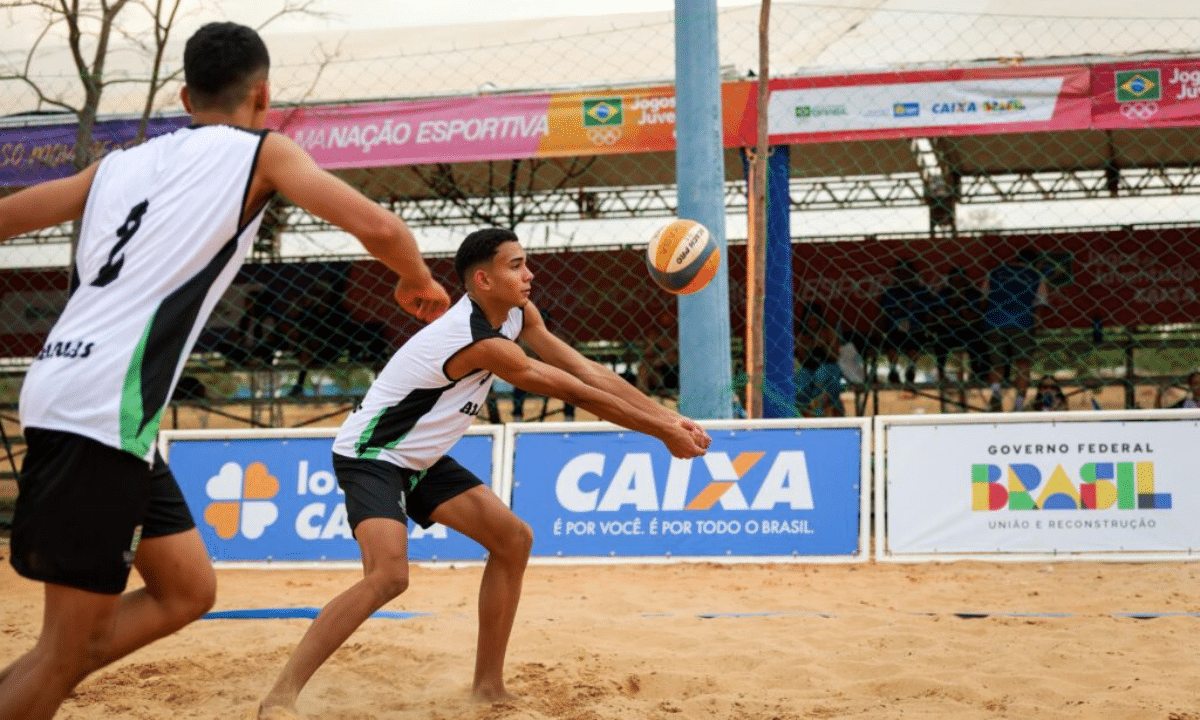 Lionel Messi e Henrique Ranyeri - Jogos da Juventude