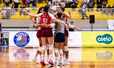 Jheovana comandou vitória do Paulistano Barueri sobre o Pinheiros pelo Paulista de vôlei feminino