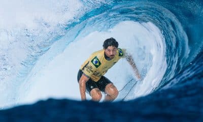 Yago Dora campeão mundial de surfe no WSL Finals