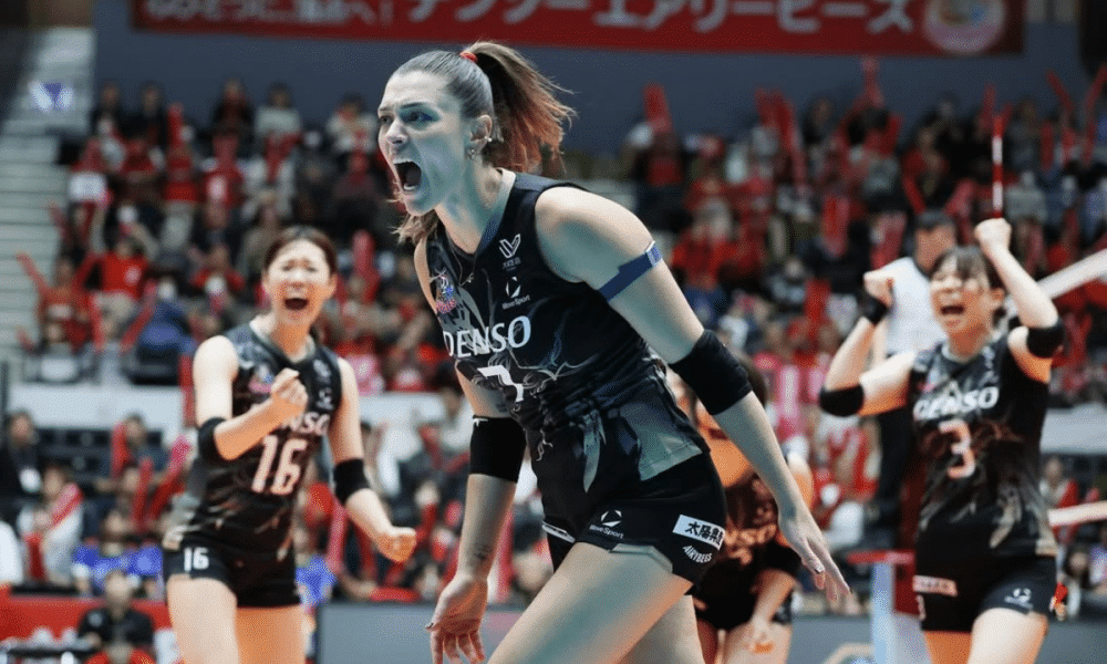 Rosamaria Montibeller - Liga Japonesa de vôlei