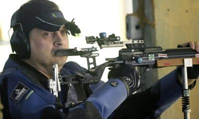 Na imagem, atirador Alexandre Galgani em prova do Campeonato Brasileiro de Tiro Esportivo no Rio de Janeiro