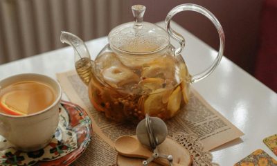 Chás que melhoram a digestão e o sono