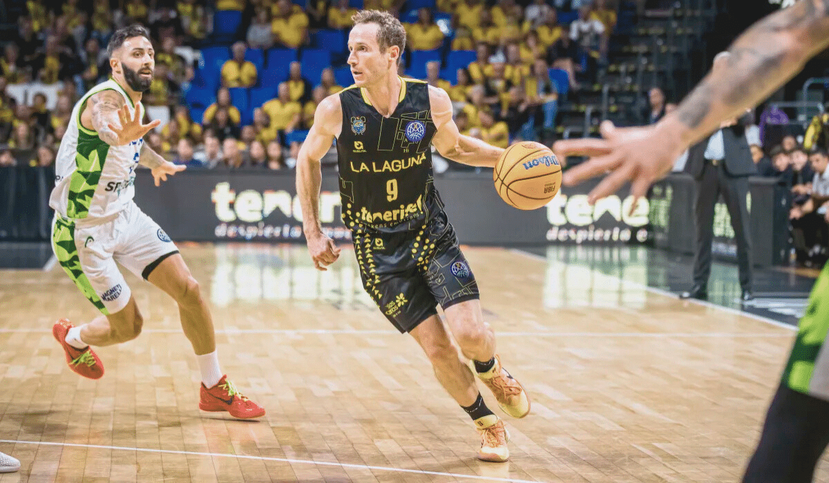 Marcelinho Huertas teve participação efetiva na vitória do Tenerife na Liga dos Campeões