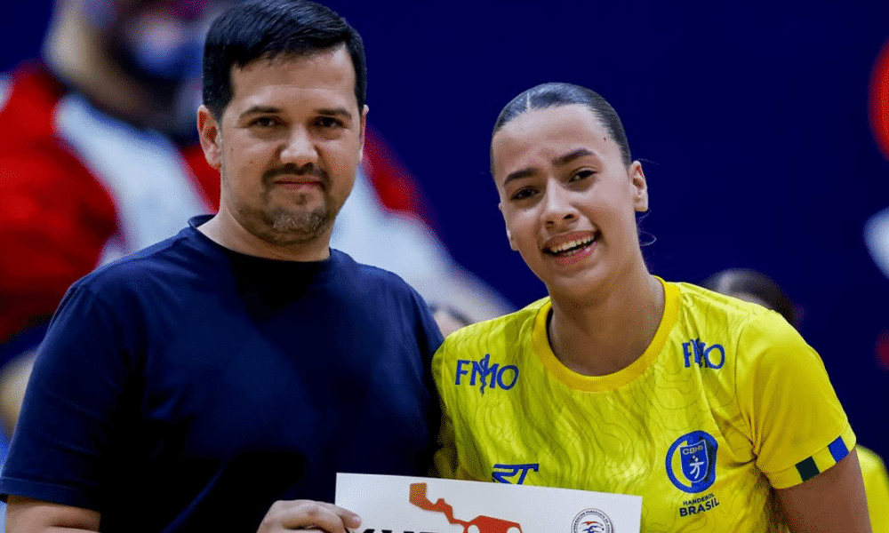 A pivô Isabela Oliveira foi decisiva na vitória do Brasil na semifinal