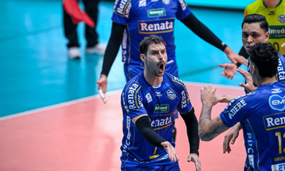 Bruno se destacou nas defesas e ganhou como melhor em quadra (Foto: Pedro Teixeira/Vôlei Renata)