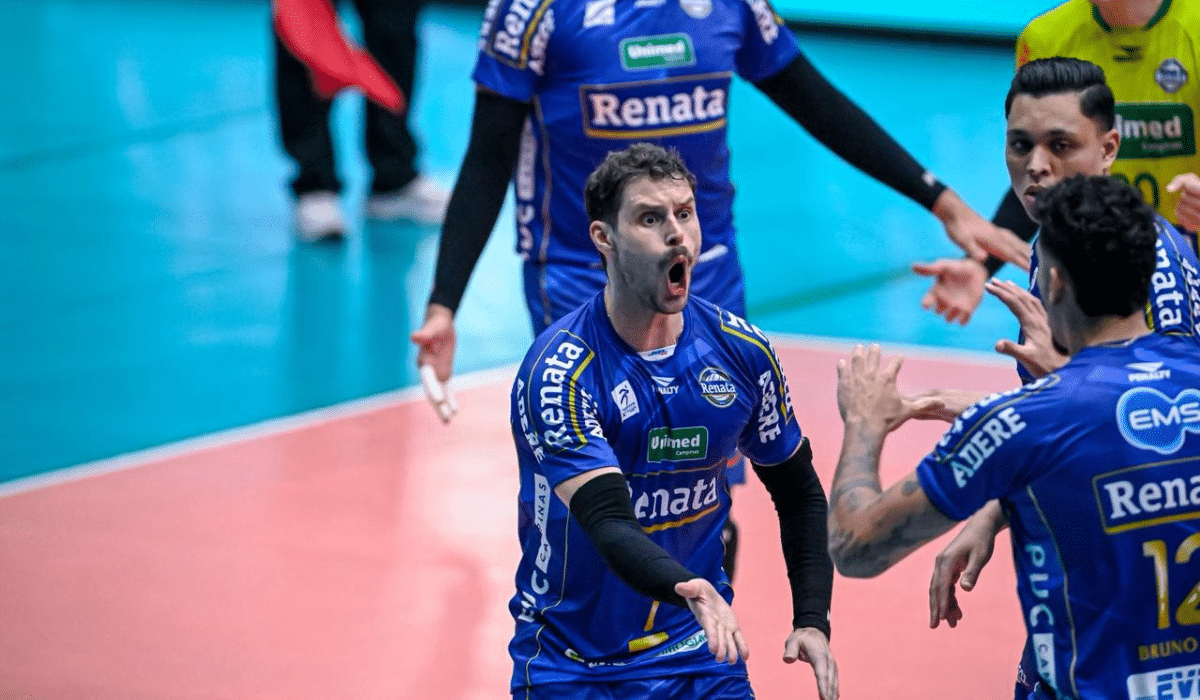 Bruno se destacou nas defesas e ganhou como melhor em quadra (Foto: Pedro Teixeira/Vôlei Renata)