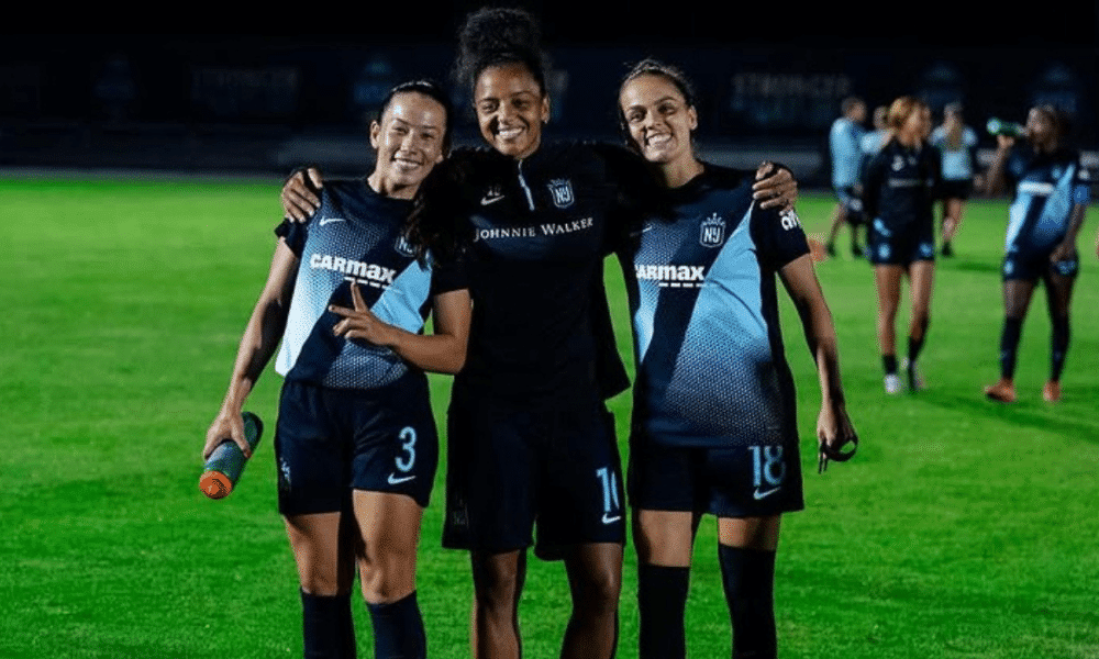 Gotham, de Gabi Portilho, Bruninha e Geyse, é o campeão da NWSL 2025 (Foto: Instagram @gothamfc)