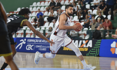Flamengo e Corinthians vencem fora de casa no NBB