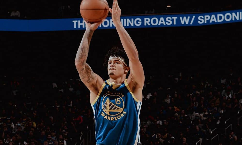 Na imagem, Gui Santos partindo para o arremesso de fora do perímetro.