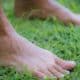 Os benefícios do grounding- estar descalço faz diferença?
