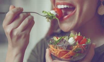 Por que comer devagar ajuda na digestão e no rendimento físico?