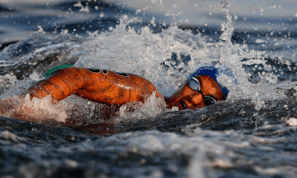 Ana Marcela Cunha Travessia Mar Grande–Salvador