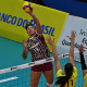 Ariane ataca no jogo entre Fluminense e Renasce Sorocaba na Superliga Feminina de Vôlei