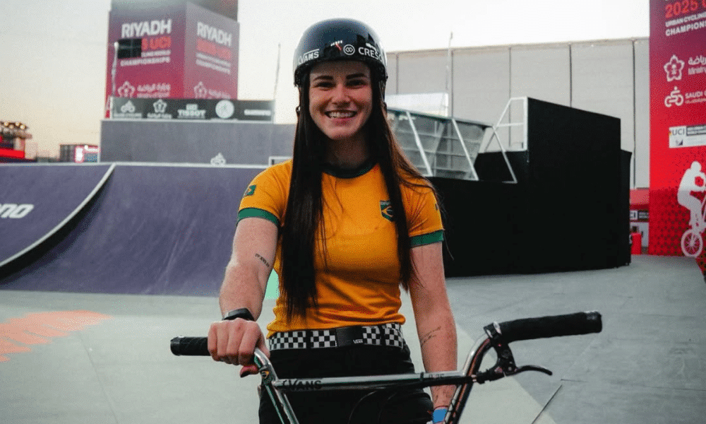 Eduarda Bordignon no Mundial de ciclismo BMX Freestyle
