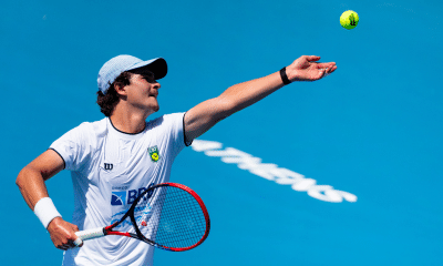 João Fonseca em jogo do Brasil na Copa Davis