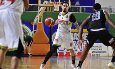 Osasco segura reação do Botafogo e conquista vitória importante no NBB