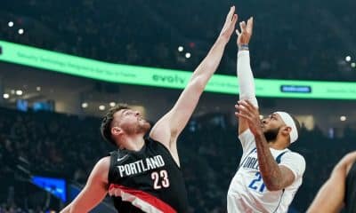 Sobo comando de Tiago Splitter, Blazers vence Mavericks (Vernon Bryant / Dallas Mavericks )