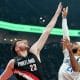 Sobo comando de Tiago Splitter, Blazers vence Mavericks (Vernon Bryant / Dallas Mavericks )