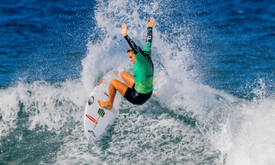 Laura Raupp surfe Havaí treinamento