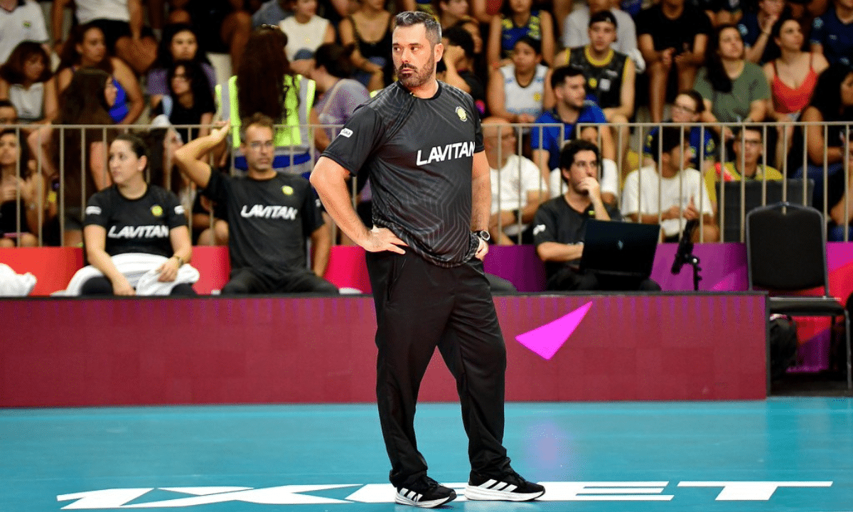 Rui Moreira comanda o Praia Clube no Mundial de Clubes de vôlei feminino