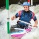 Canoagem slalom desenvolve agilidade, equilíbrio e consciência corporal