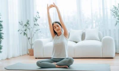 Exercícios de flexibilidade em casa para soltar o corpo