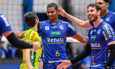 Adriano Xavier comandou o Campinas na vitória sobre São José pela Superliga (Foto: Pedro Teixeira/Vôlei Renata)