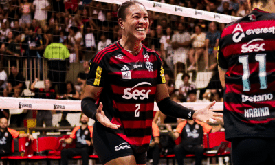 Simone Lee, mais uma vez, comandou o Sesc Flamengo em vitória pela Superliga (Foto: Vitória Antunes/CRF)