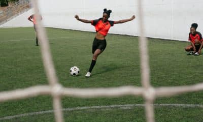 Futebol recreativo como jogar com intensidade sem se machucar