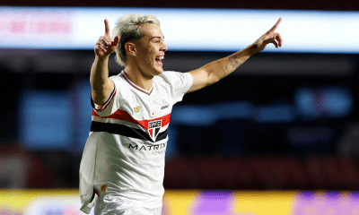 Show de gols São Paulo goleia Ibrachina e garante vaga na final da Copinha