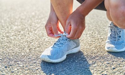 Tênis leve e ventilado para corrida no calor em ambiente externo