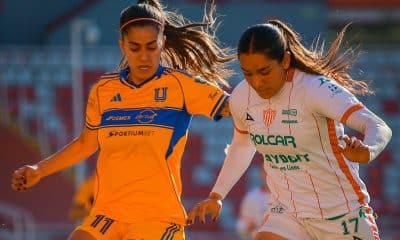 Na imagem, Jhennifer Cordinali, brasileira que foi titular da primeira partida do Tigres no Clausura.