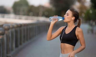 Treinar no calor com hidratação ajuda a prevenir lesões no verão