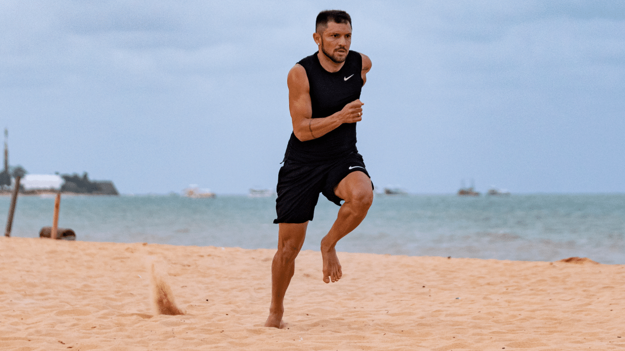 Petrúcio Ferreira atletismo paralímpico pré-temporada treino praia areia
