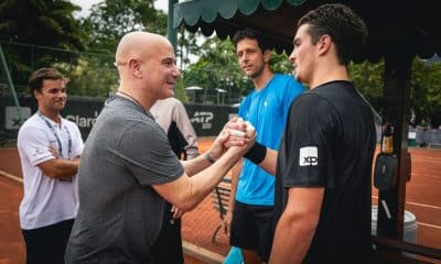 Andre Agassi defende João Fonseca