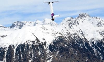 Bicampeã mundial Laura Peel sofre lesão no joelho às vésperas dos Jogos Olímpicos de Inverno Milão-Cortina 2026 e vira dúvida para a prova