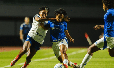 Cruzeiro vence Bahia na estreia do Brasileirão Feminino