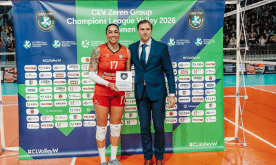 Drussyla recebendo o prêmio de MVP da partida (Foto: Andrei Stanea)