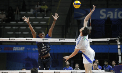 Sada Cruzeiro teve em Oppenkoski o principal nome na vitória sobre Suzano pela Superliga (Foto: Divulgação/Suzano Vôlei)