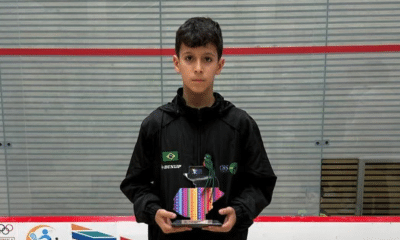 Lucas Navarro conquistou uma das duas medalhas de ouro do Brasil no último dia de Sul-Americano de base (Foto: Instagram @cbsquash)