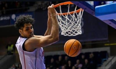 Felipe dos Anjos comandou a vitória com 20 pontos na Espanha