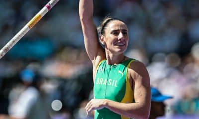 Juliana garante a medalha de prata para o Brasil na França