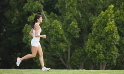 Pessoa em fase inicial de treino adaptando o corpo à atividade física