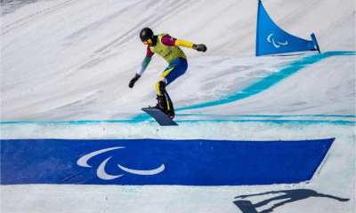 Atleta André Barbieri durante prova de Snowboard Cross nos Jogos de Pequim 2022 | Foto: Ale Cabral/CPB